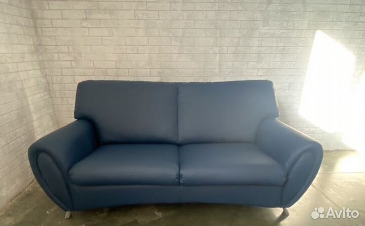 Перетяжка мягкой мебели ремонт