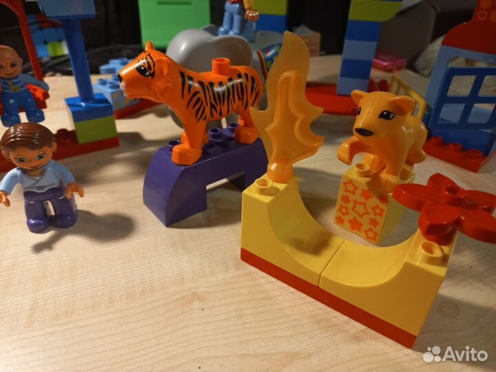 Конструктор lego дупло 