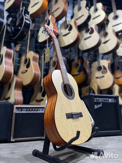 Cort AC200 размер 3/4 гитара для школы с чехлом