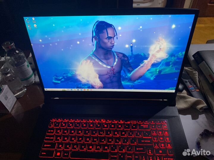 Ноутбук MSI GF76 Katana