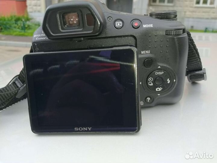 Компактный фотоаппарат sony cyber shot DSC -HX 200