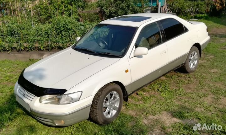 Toyota Camry Gracia 2.2 AT, 1997, 250 000 км