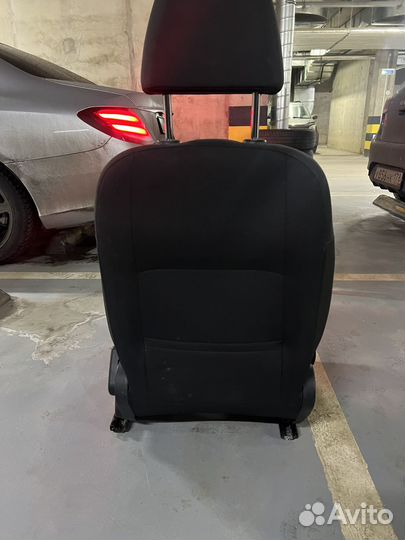 Водительское сиденье VW Polo
