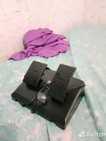 Игровой руль с педалями для пк