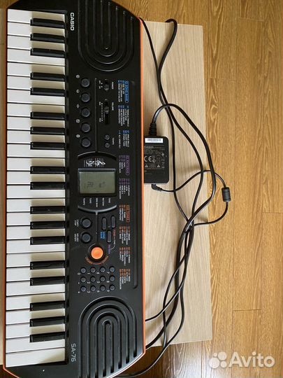 Синтезатор casio