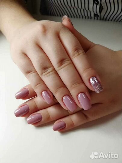 Маникюр и педикюр