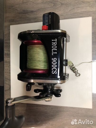 Катушка рыболовная Troll 900
