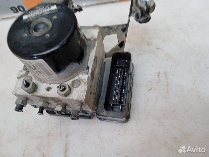 Блок ABS (насос) Volvo S80