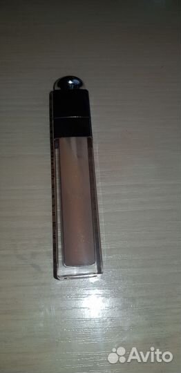 Блеск для губ