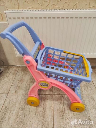Тележки и корзины для игрушек