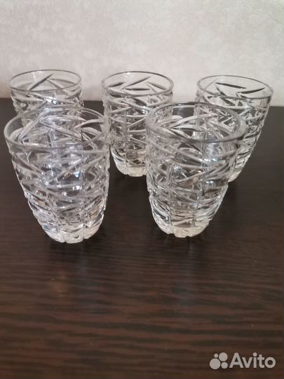 Хрустальные рюмки