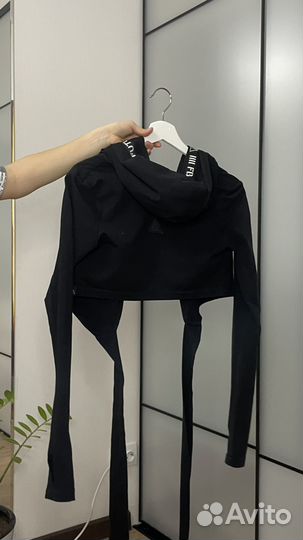 Кофта с капюшоном