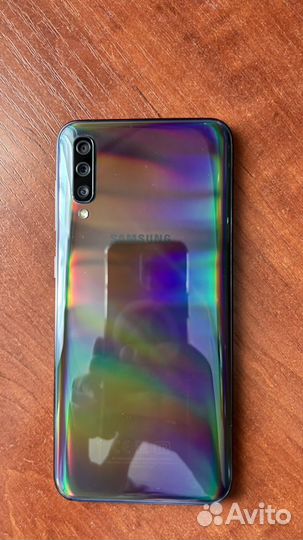 Samsung Galaxy A50, 4/64 ГБ