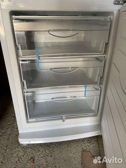Холодильник с морозильником atlant хм-6024-031