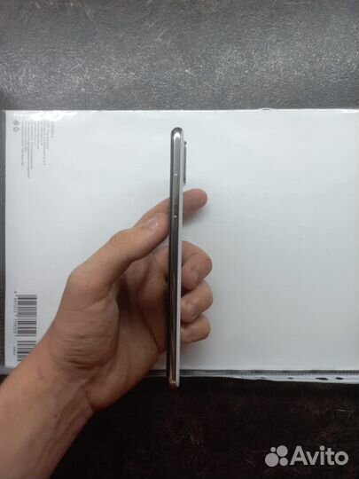 HONOR 20s, 6/128 ГБ