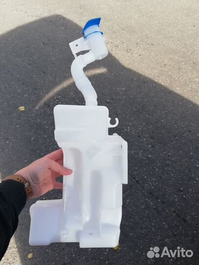 Бачок омывателя Volkswagen Jetta, Passat