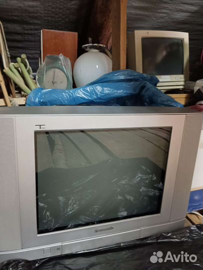 Телевизор panasonic
