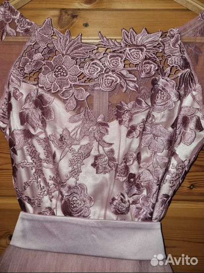 Вечернее платье