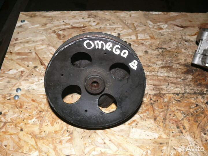 Насос гур Opel Omega B