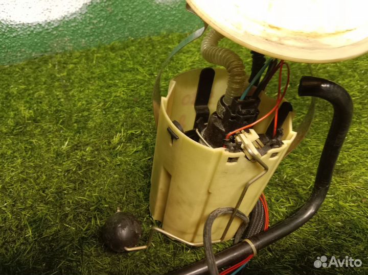 Насос топливный в сборе Volvo S80