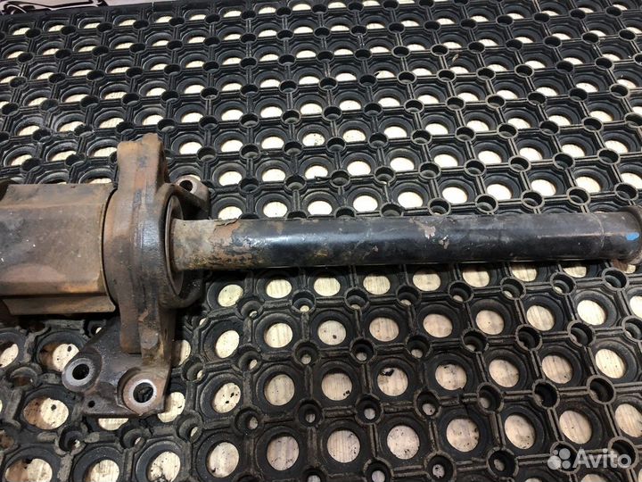 Полуось (привод) передняя правая R Nissan X-Trail