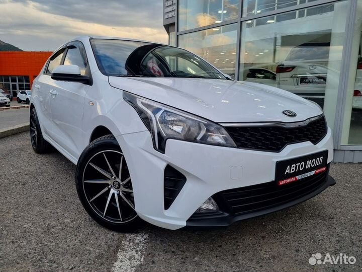 Kia Rio, 2021