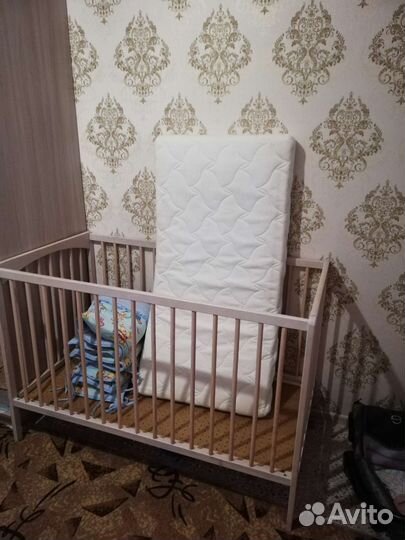 Бортики в кроватку