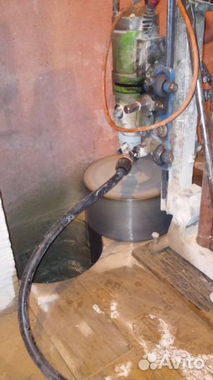 Алмазное бурение (сверление) отверстий