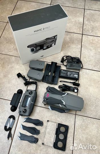 DJI Mavic 2 Pro fly more combo