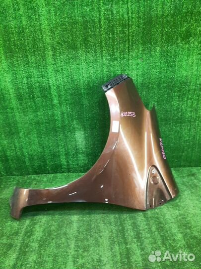 Крыло toyota vitz NSP130 (102253) контрактная