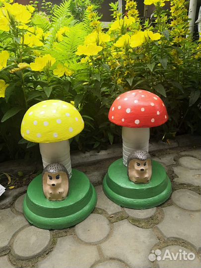 Садовые фигуры из бетона Грибки