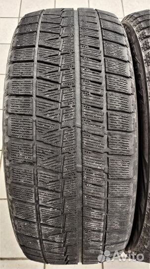 Bridgestone Blizzak Revo GZ 215/50 R17 91S