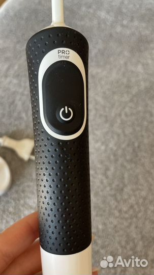 Зубная электическая щетка Oral-B