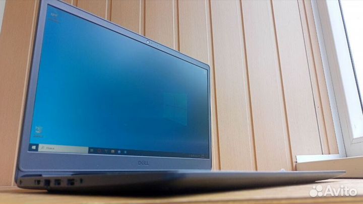 Ноутбук Dell Vostro 5301 (Торг Уместен)