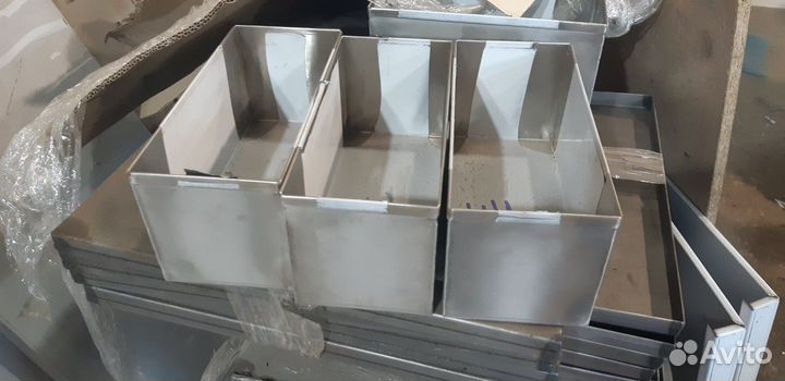 Противни из нержавейки или алюм для кондитерских