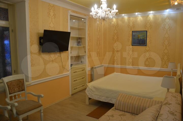 3-к. квартира, 65 м², 1/1 эт.