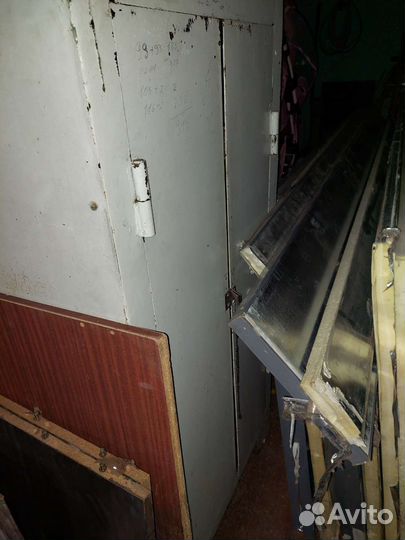 Сейф с полками металлический СССР