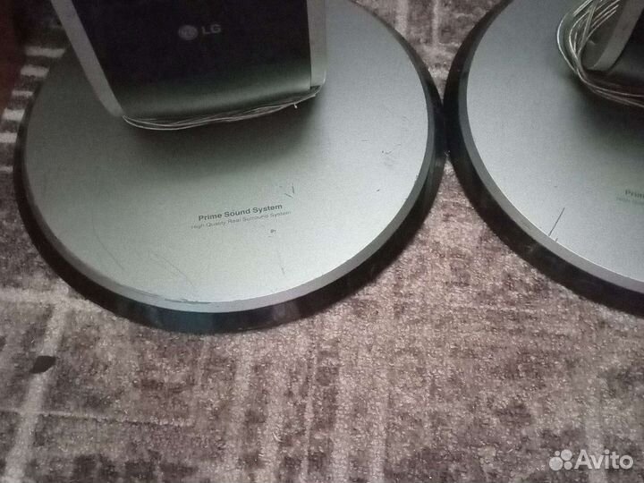 Сабвуфер и колонки LG XHS-76IRC