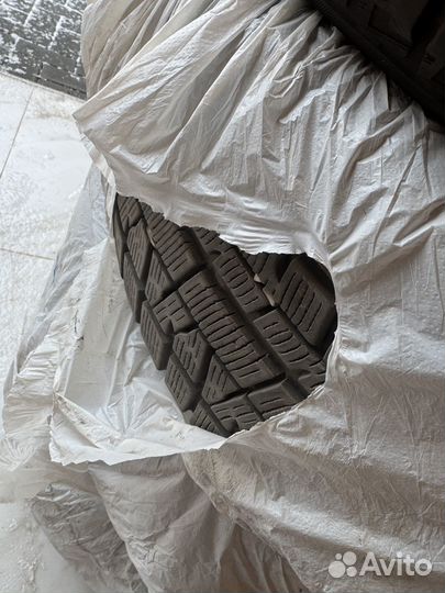 Yokohama Ice Guard IG50+ 215/55 R17