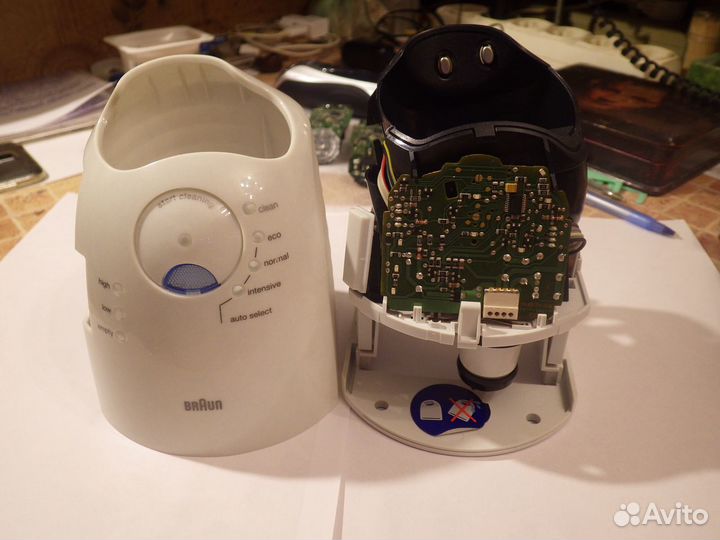 Станция очистки Braun Series 7 Clean&Charge