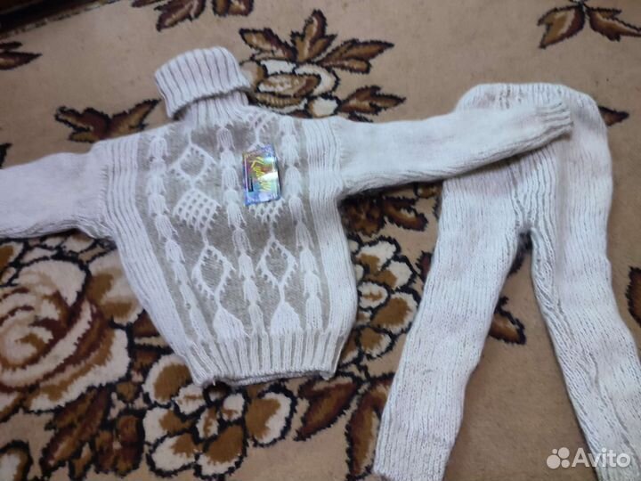 Костюмчик детский тёплый новый с этикеткой