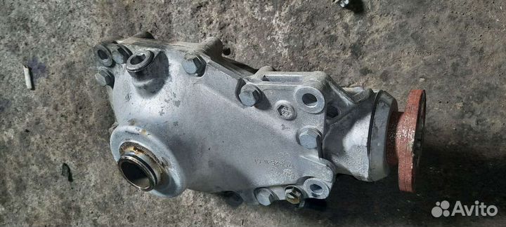 BMW G30 редуктор 863570302