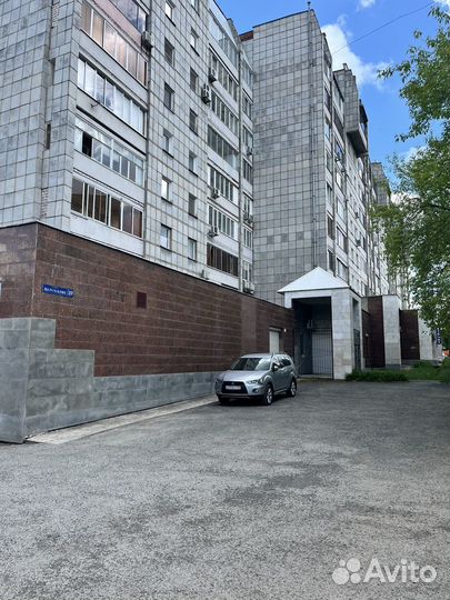 Сдам в аренду торговое помещение 45,8 квадратов