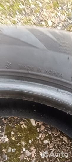 Roadstone Winguard Spike 215/55 R17 100B