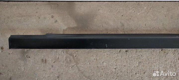 Молдинг стекла передний правый Lifan Breez