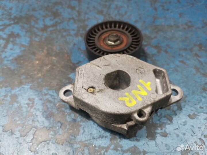 Натяжитель Toyota Corolla E150