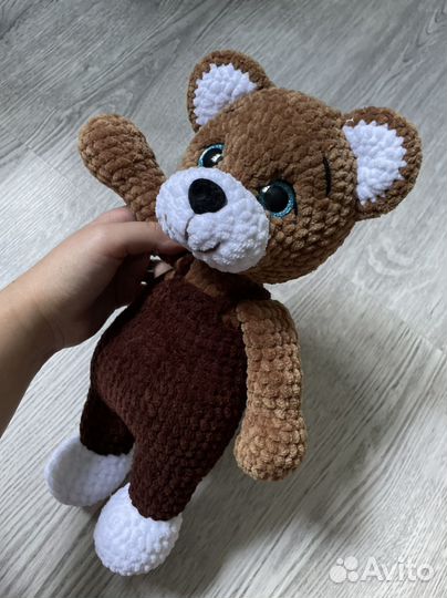 Плюшевый медведь