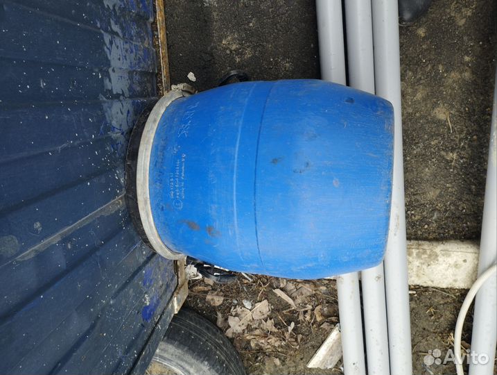 Бочка пластикова 48 литров