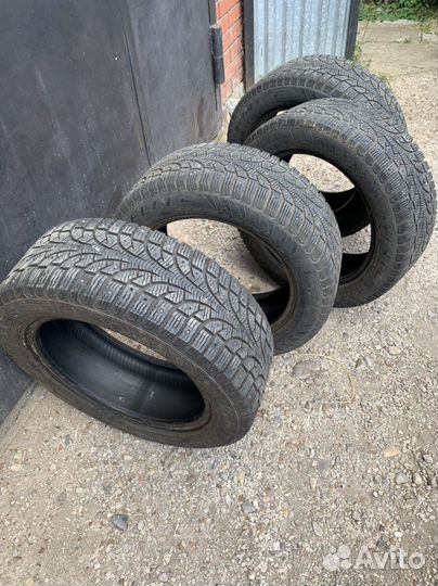 Pirelli Winter Carving 205/55 R16