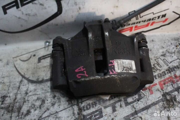 Суппорт В сборе peugeot 206 2A 2B 2D 2E 0204Y01213